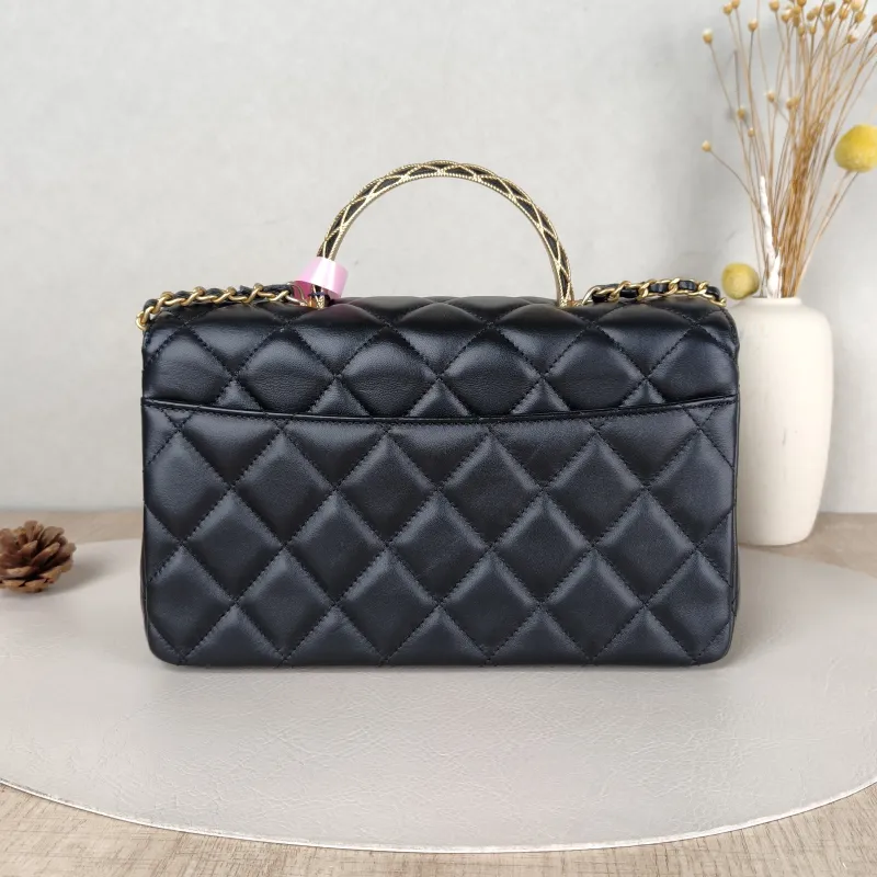 Chanel Crossbody Bag Black Lambskin One Size25 × 9 × 14.5 cm — cover view 5 of 5