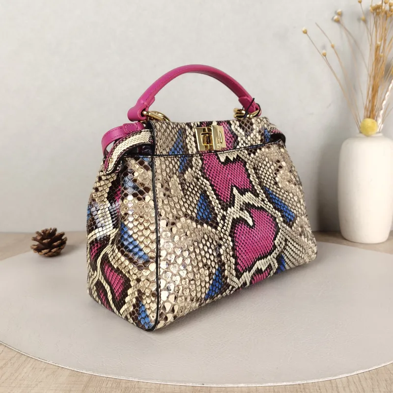 FENDI Crossbody Bagpeekaboo Crossbody Bag mini23 × 11 × 17 cm — cover view 4 of 5