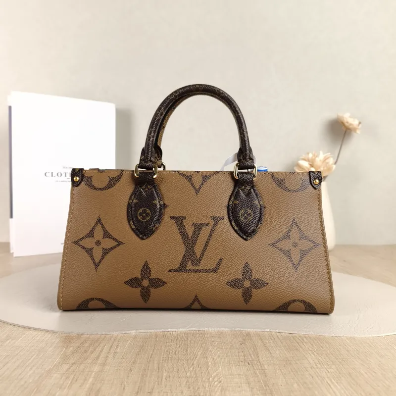 Louis Vuitton Crossbody Bag Onthego East West Two Straps Monogram PVC Small 25 × 10 × 13 cm — cover view 5 of 5