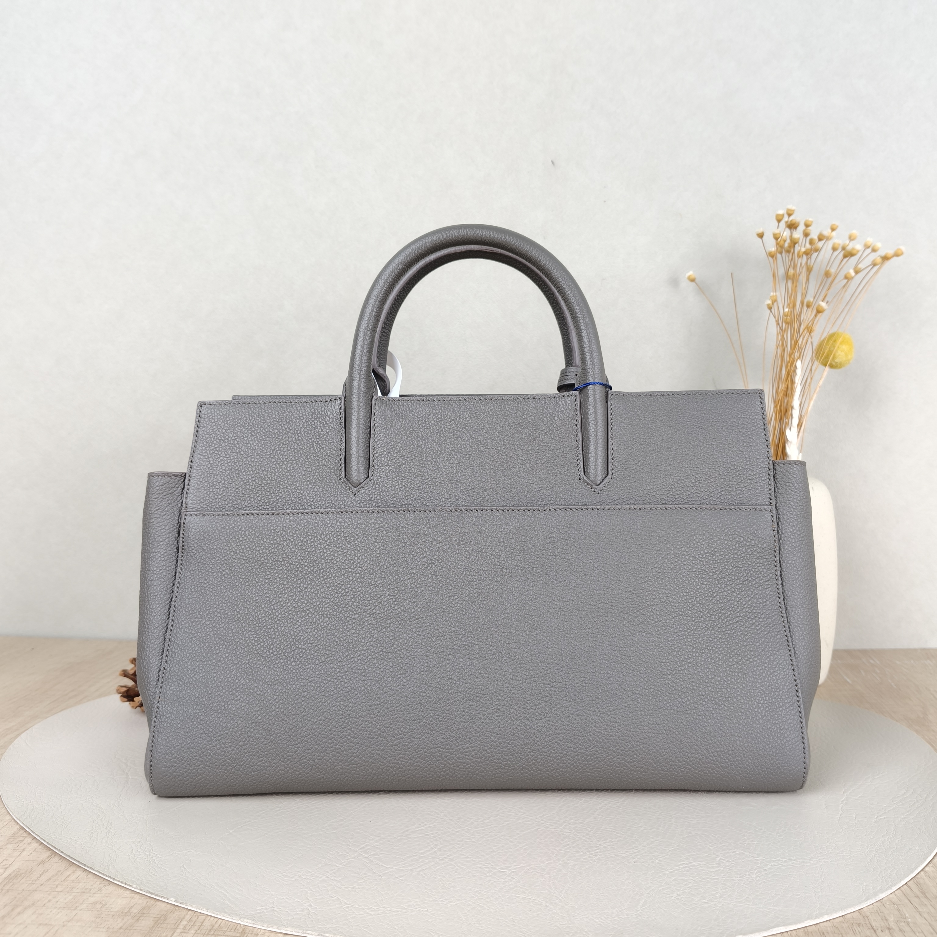 SAINT LAURENT Shoulder Bag Tote Bag Grey Calfskin One Size31 × 16 × 19 cm — cover view 2 of 5