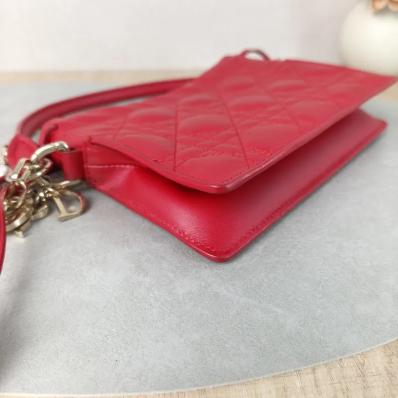 DIOR Crossbody Bag Lady Milly Chain Bag Red Lambskin mini19 × 5 × 13 cm — detail view 3 of 10