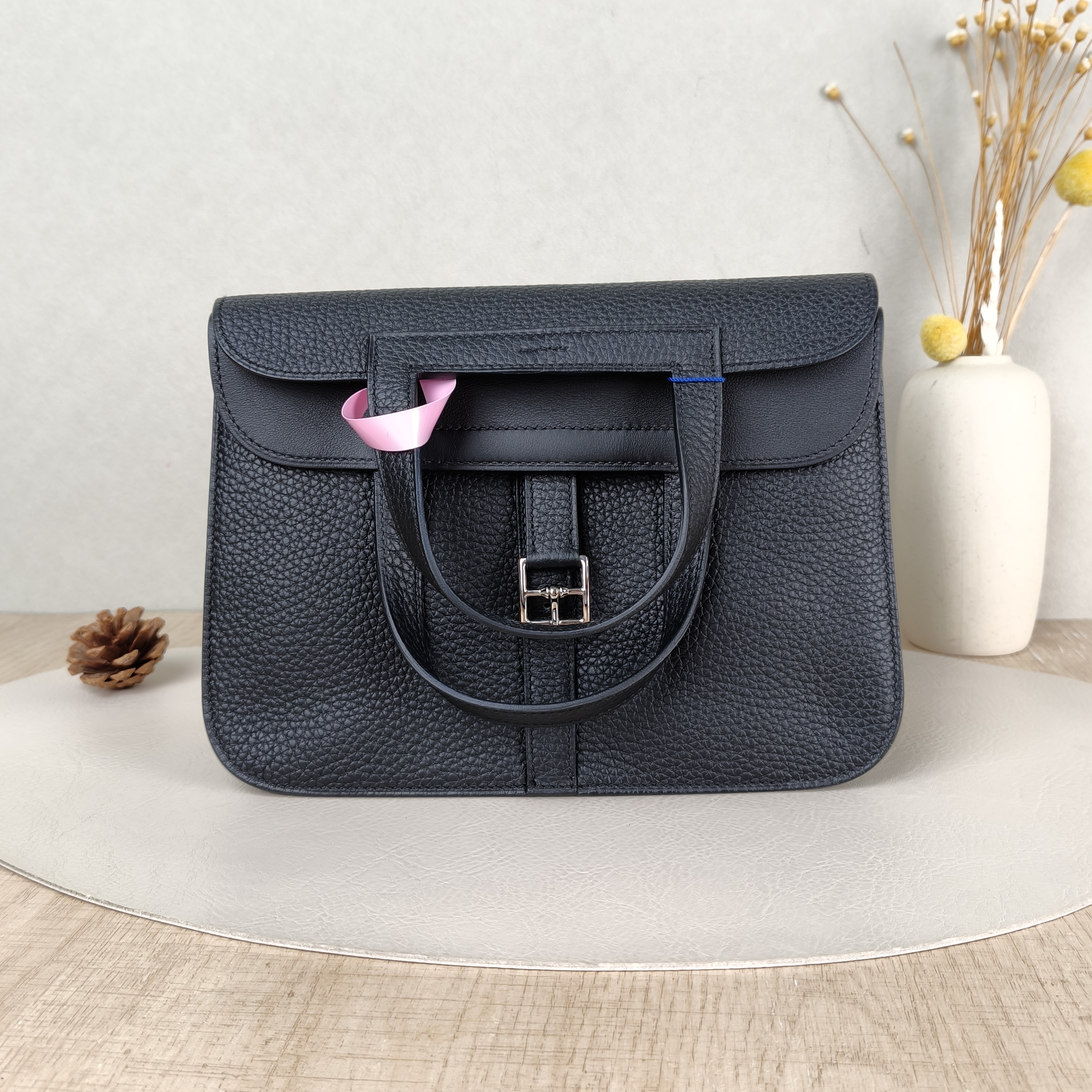 Hermès Shoulder Bag Halzan 25Black Small25 × 8 × 17 cm