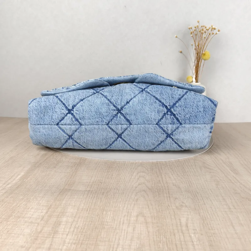 Chanel Shoulder Bag25k Blue One Size35 × 10 × 24 cm — cover view 2 of 6
