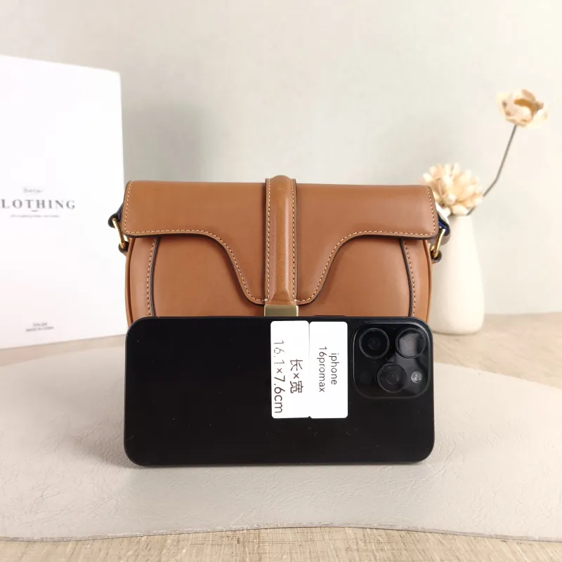 CELINE Crossbody Bag Besace 16 Caramel Calfskin Small 19 × 6 × 17 cm — cover view 5 of 5