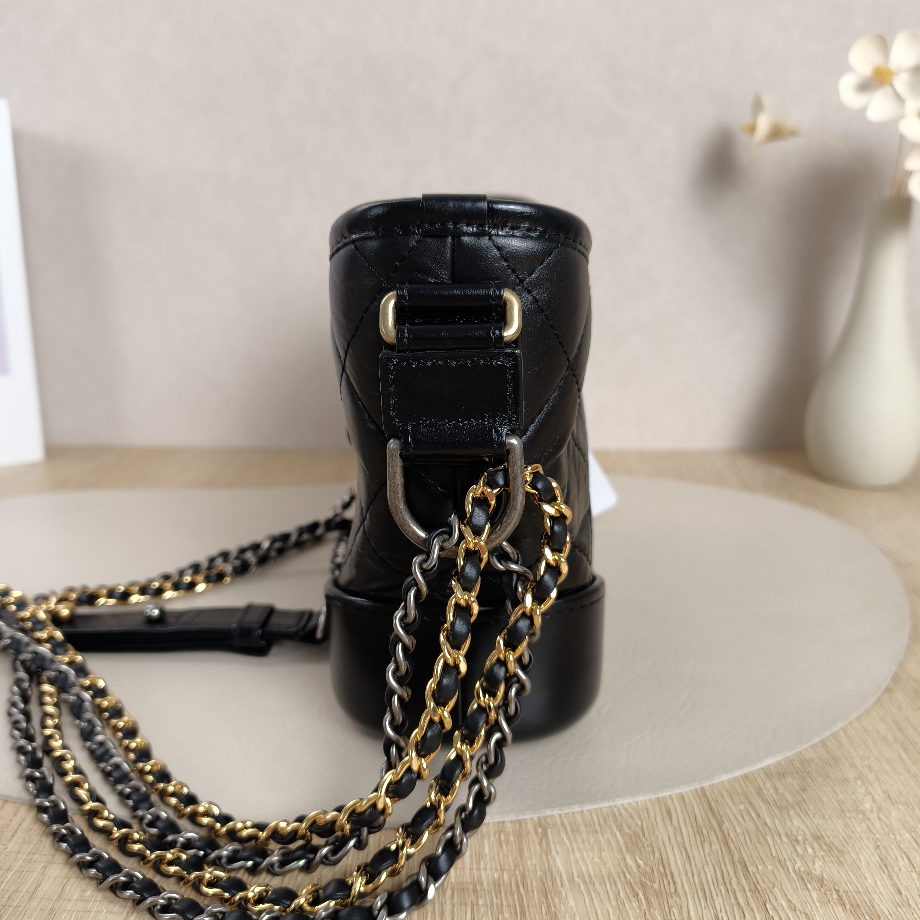Chanel Crossbody Bag Gabrielle Gabrielle Bag Black CC alfskin Small20 × 8 × 15 cm — cover view 9 of 11