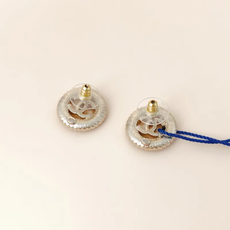 Chanel Jewelry · Earrings Gold One Size — cover view 8 of 8
