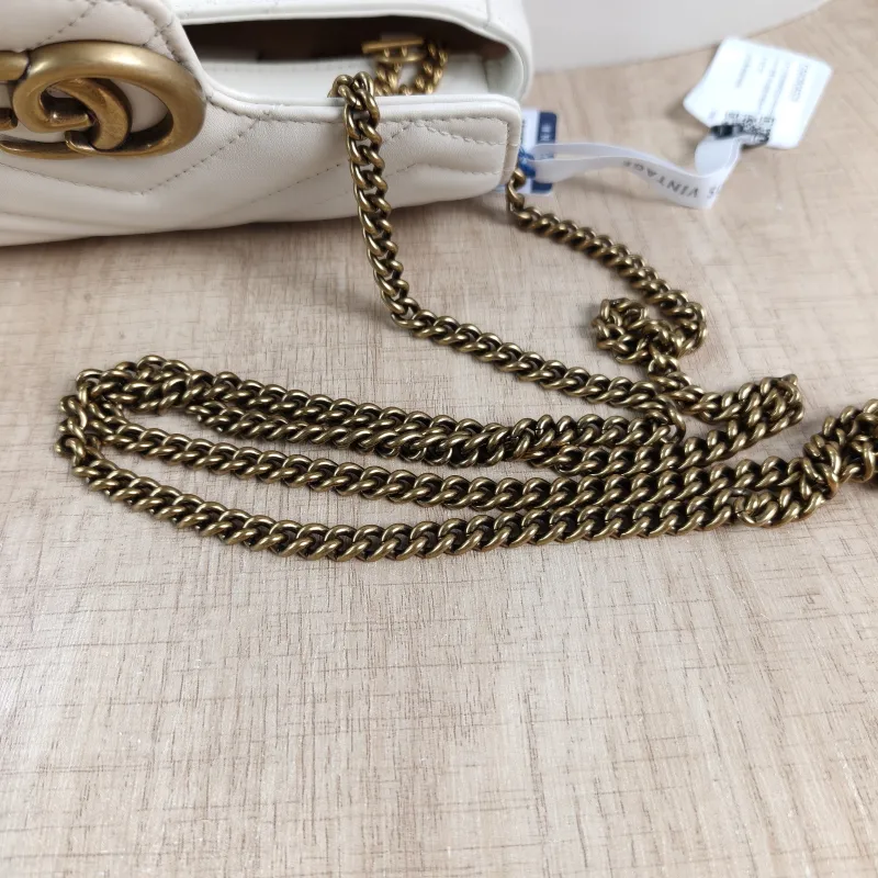 GUCCI Crossbody Bag GG Marmont Mini Marmont Mini White Calfskinmini16.5 × 4.5 × 9.5 cm — detail view 13 of 13