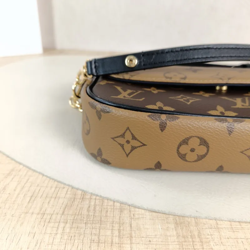 Louis Vuitton Crossbody Bag IVY Monogram PVC Small23.5 × 4.3 × 12 cm — detail view 3 of 13