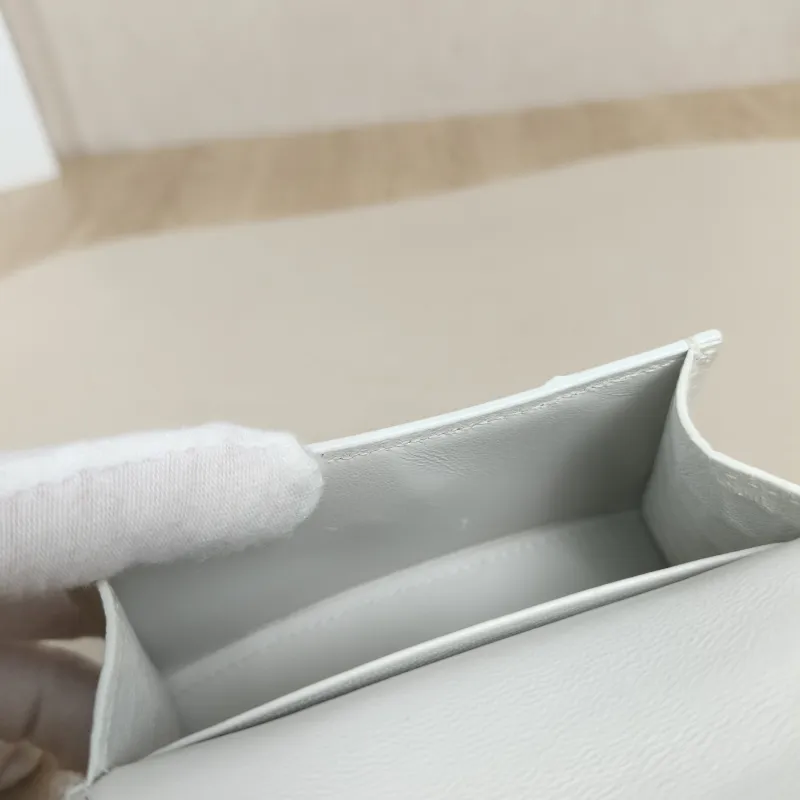 BALENCIAGA Crossbody Bag Hourglass Hourglass Bag White Calfskin Mini12 × 5.5 × 8 cm — detail view 9 of 14