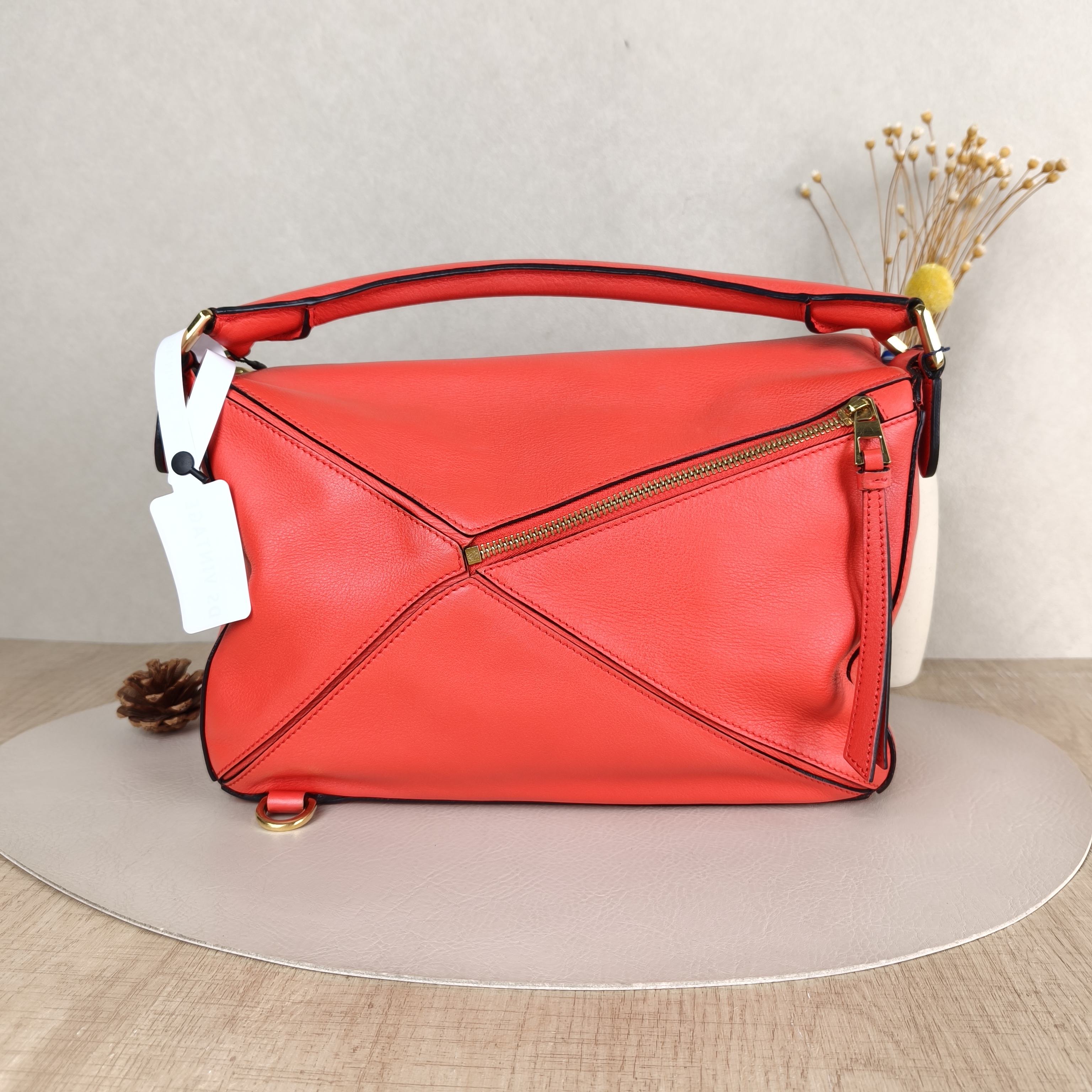 LOEWE Crossbody Bag Puzzle Red Calfskin Medium29 × 14 × 19.5 cm — cover view 2 of 5