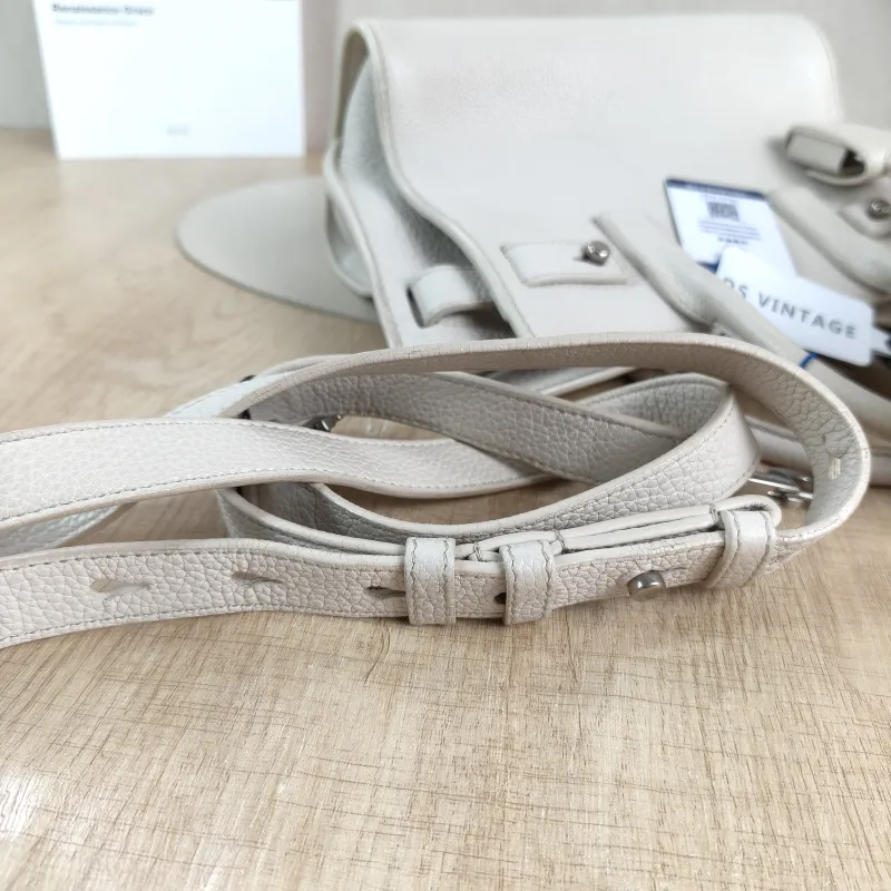 SAINT LAURENT Top Handle Bag SAC DE JOUR White Calfskinnano22 × 11 × 17.5 cm — detail view 10 of 12