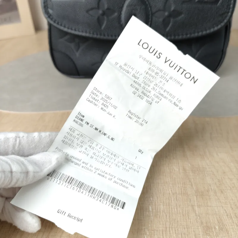 Louis Vuitton Crossbody Bag Diane Baguette Bag Black Monogram Empreinte Embossed Calfskin Small 24 × 9 × 15 cm — detail view 1 of 13