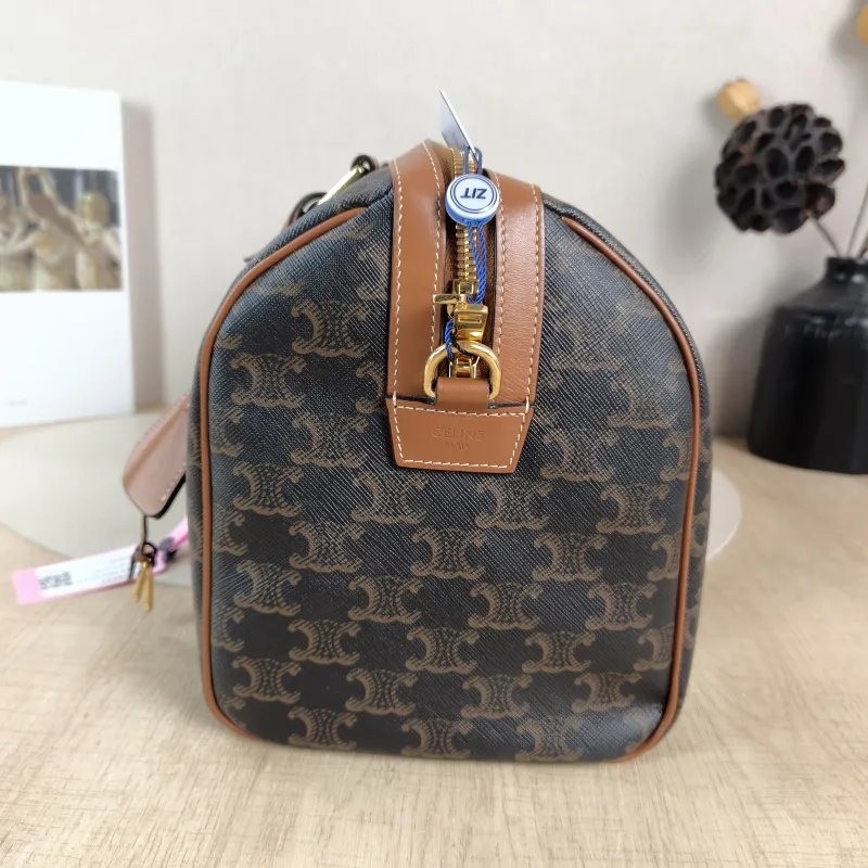 CELINE Crossbody Bag Monogram PVC Large 31 × 17 × 20 cm — detail view 1 of 11