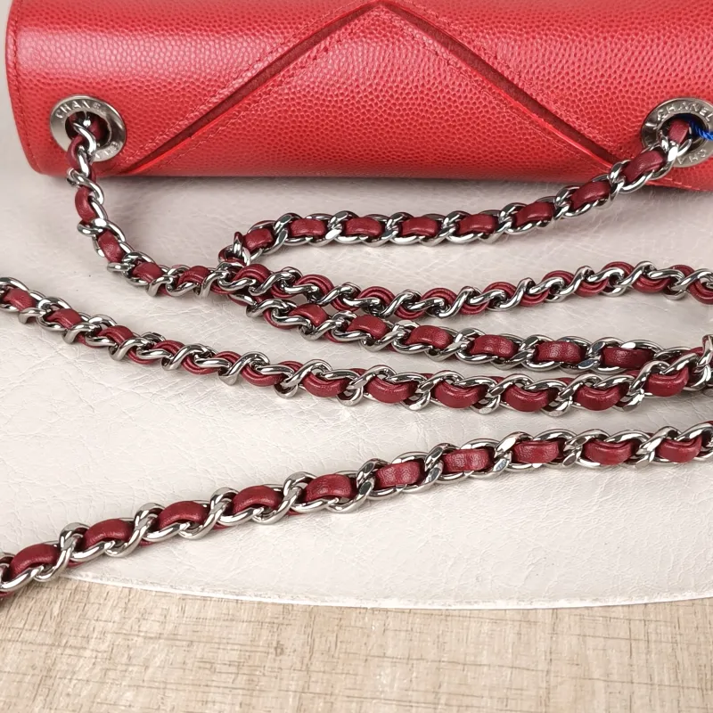 Chanel Crossbody Bagcf Collection Crossbody Bag Red Calfskinmini18 × 4 × 11.5 cm — detail view 6 of 13
