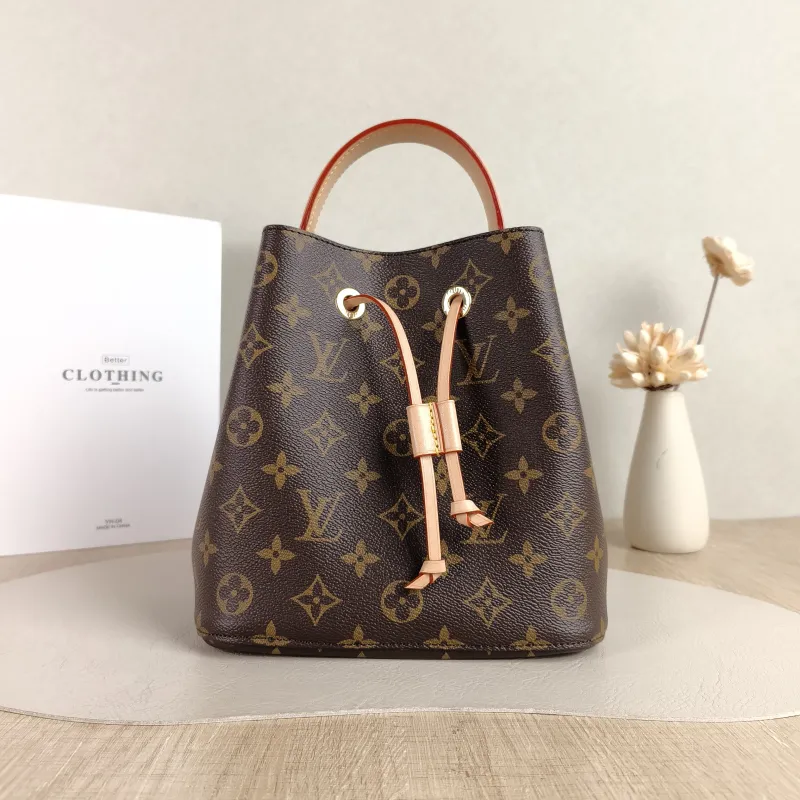 Louis Vuitton Crossbody Bag NÉONOÉ Bucket Bag BB Monogram PVC BB 20 × 13 × 20 cm