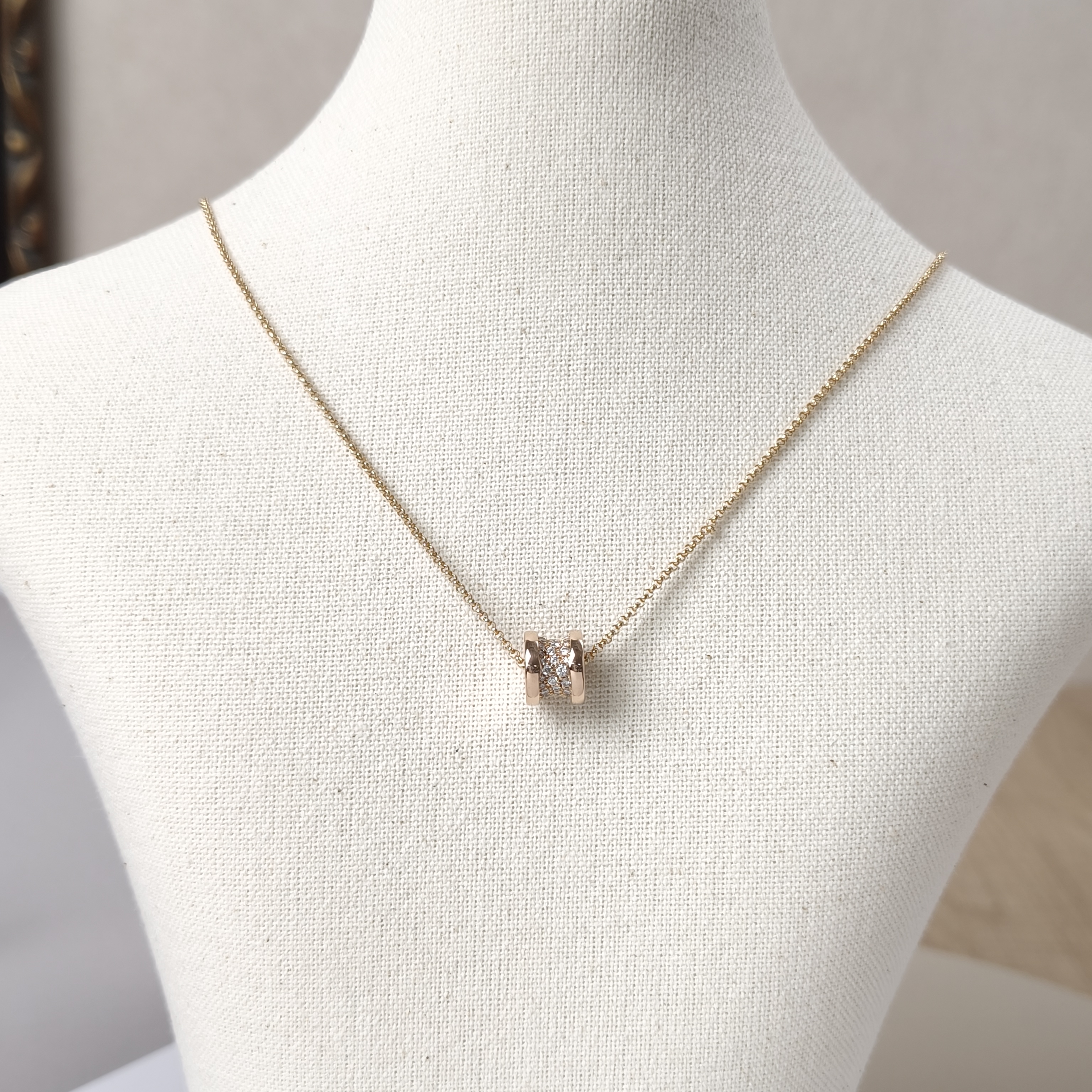 Bvlgari Necklace B.ZERO1Collection Pavé Diamond Rose Gold 18KR ose Gold Diamond One Size1.5*38-45