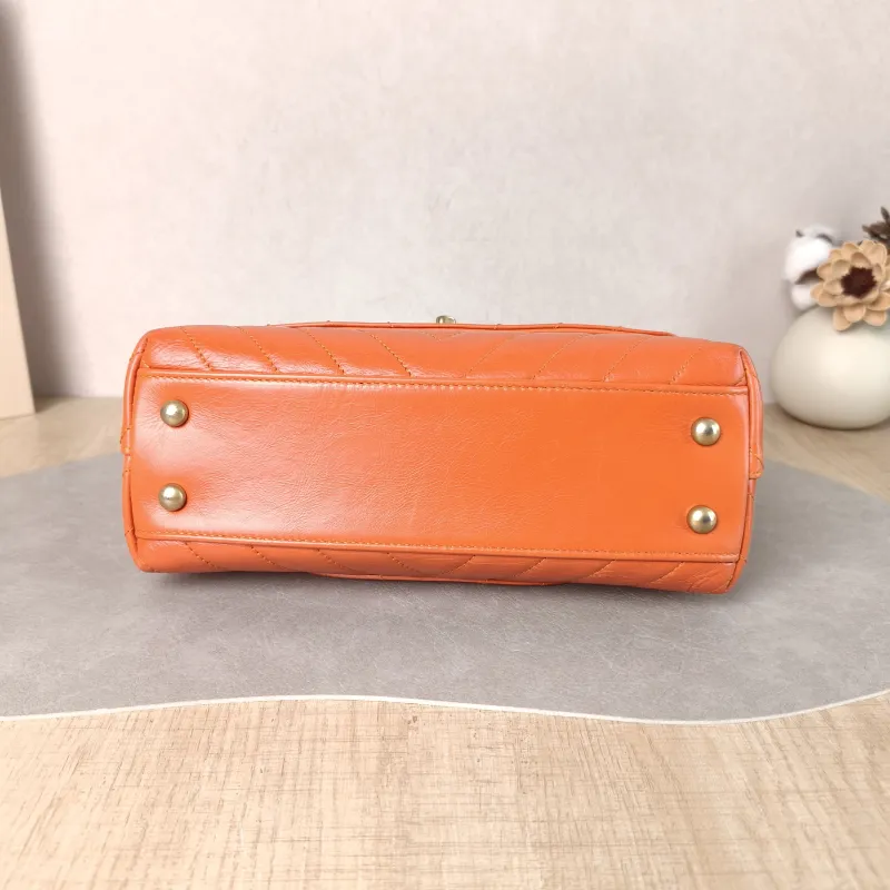 Chanel Top Handle Bag Coco Handle​ v Waxed Leather Calfskin Small 24 × 10 × 14 cm 24 — cover view 3 of 5