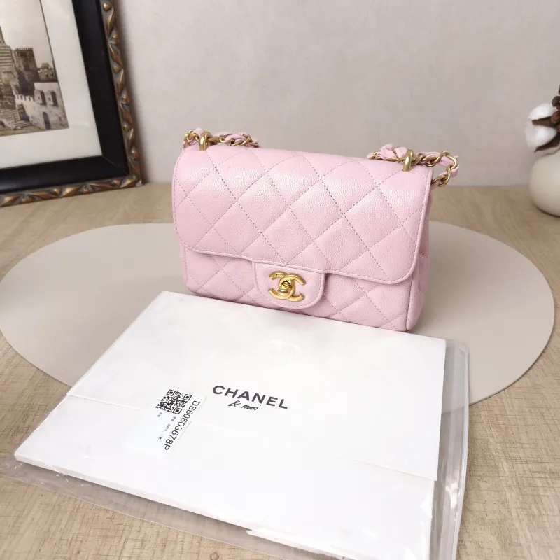 Chanel Crossbody Bag Edition mini Pink Grained Calfskin mini20 × 6 × 12 cm — cover view 8 of 12