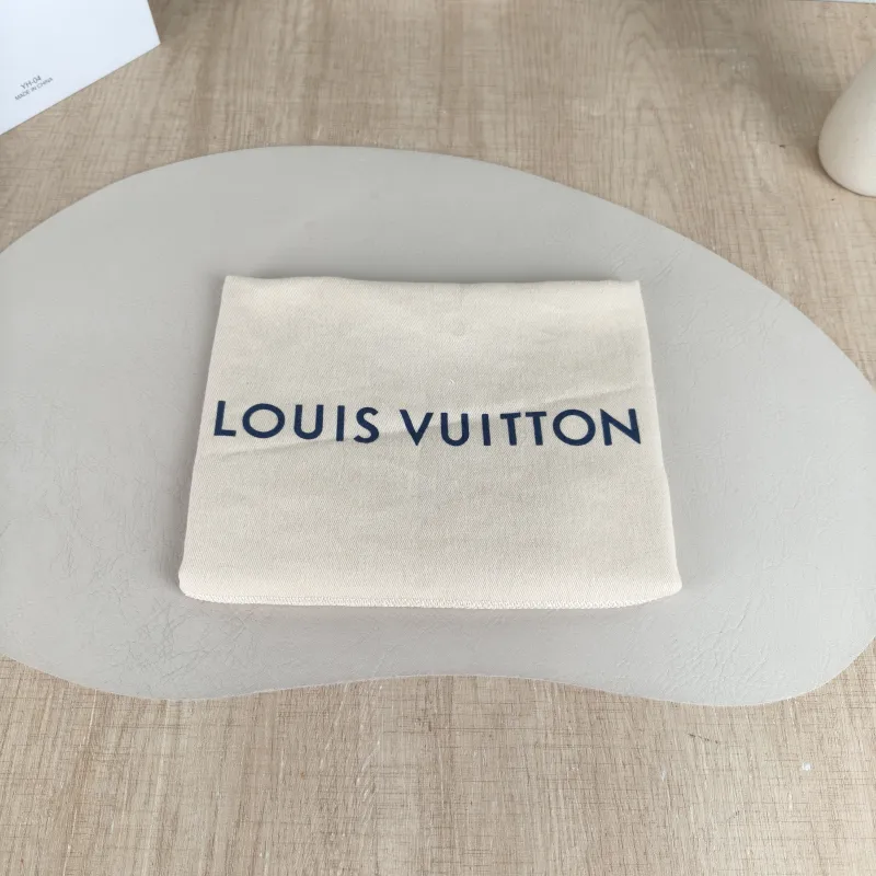 Louis Vuitton Crossbody Bag Keepall XS Monogram PVC Mini 21 × 9 × 12 cm — detail view 1 of 10