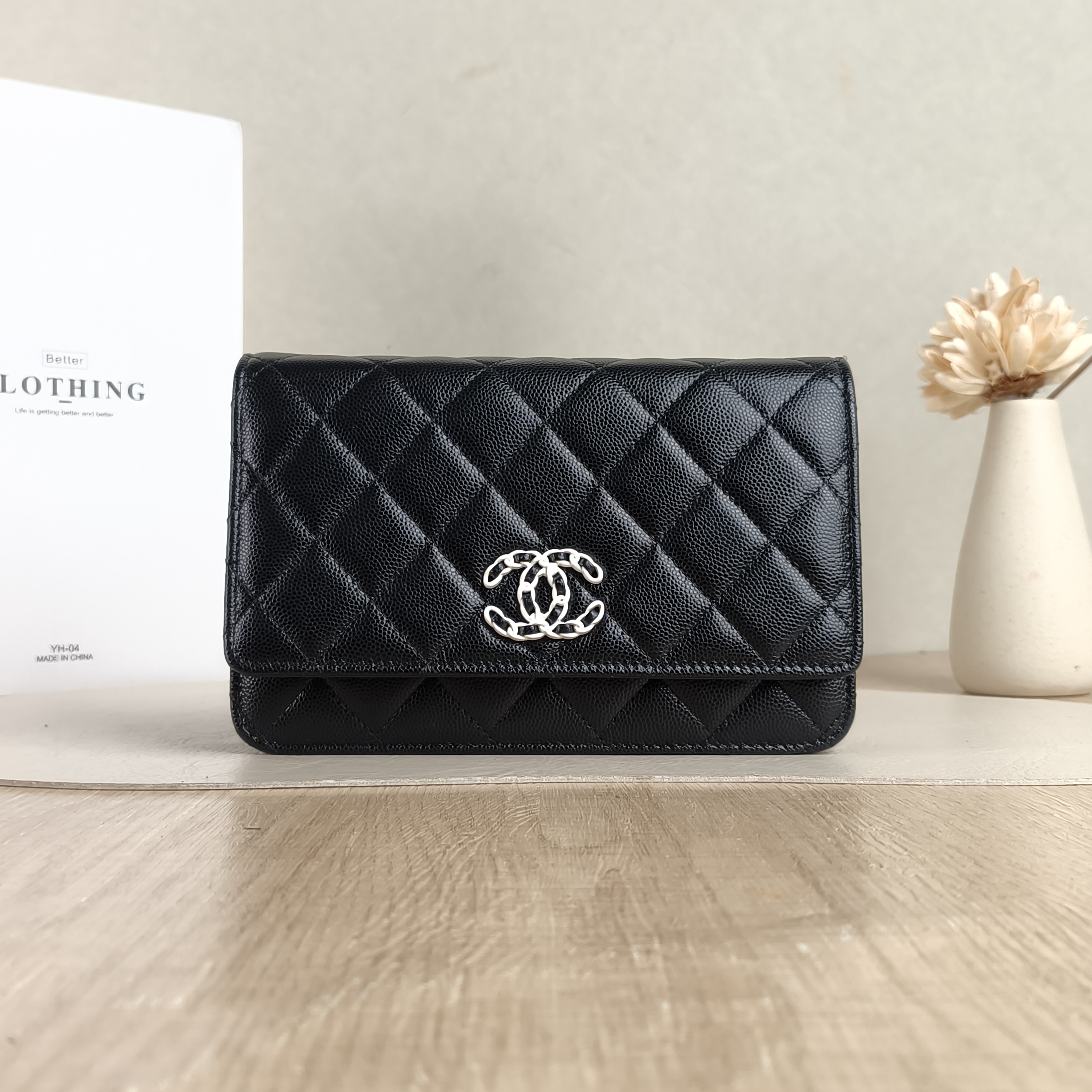 Chanel Crossbody Bag Edition cf woc Black Calfskin One Size19.2 × 3.5 × 12.3 cm