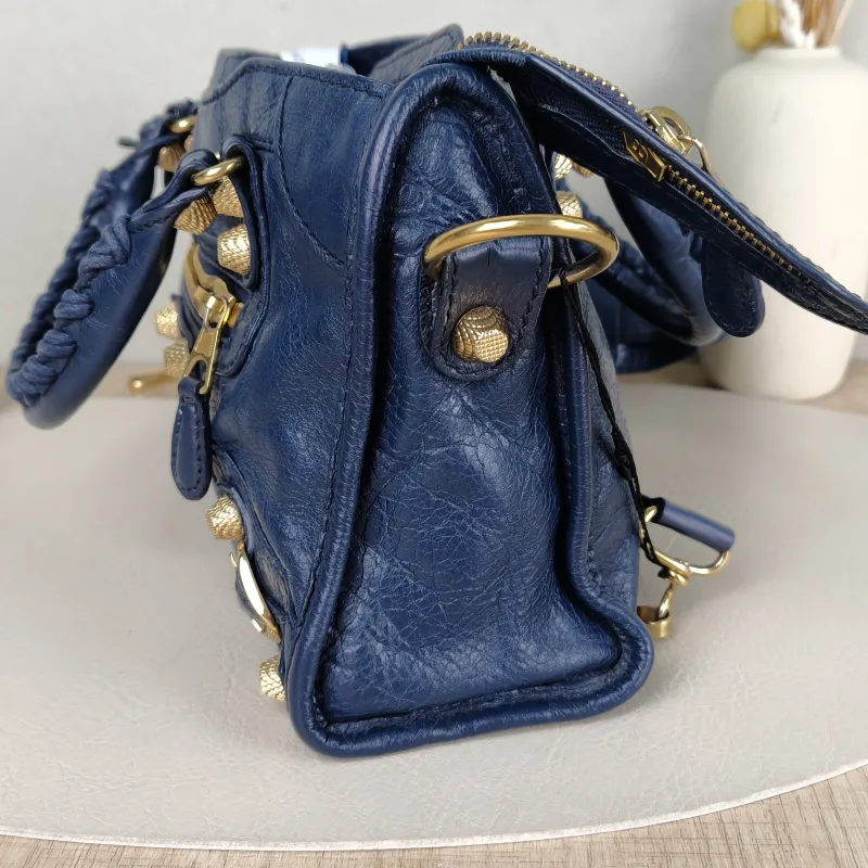 BALENCIAGA Crossbody Bag Classic City Blue Lambskin Mini 24 × 10 × 16 cm — detail view 10 of 11