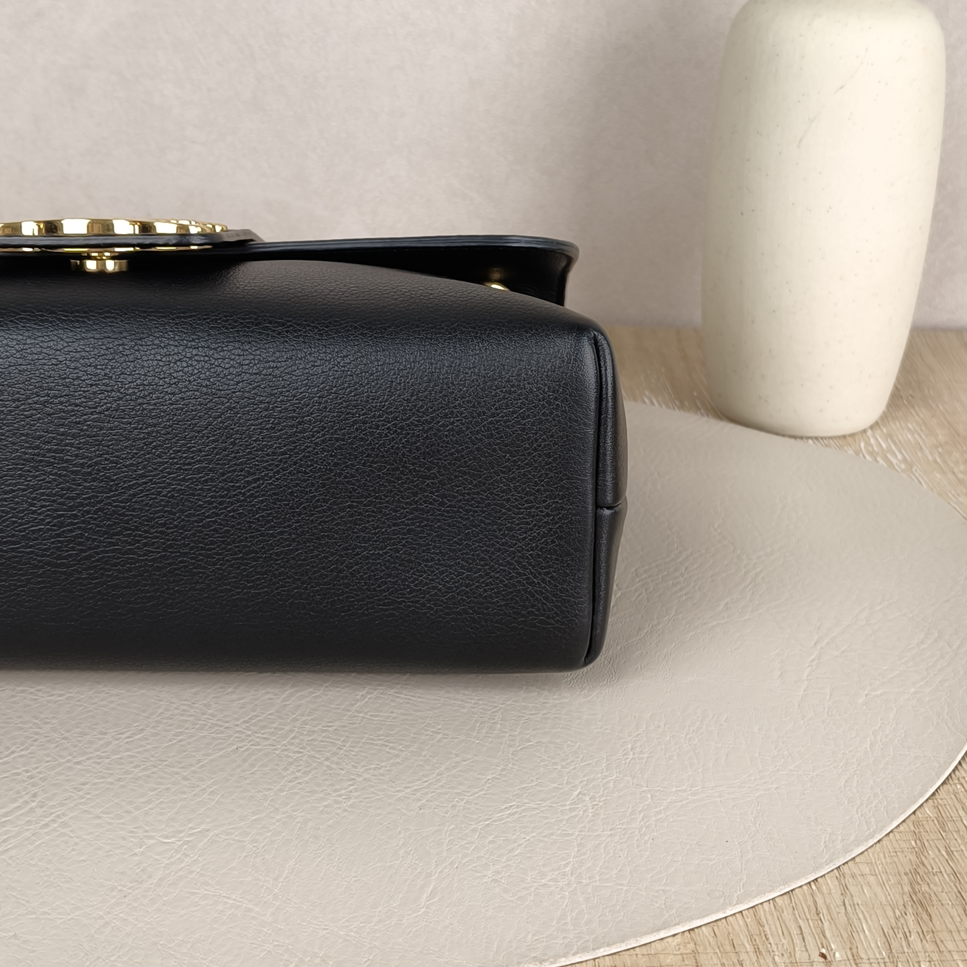 CELINE Crossbody Bag Victoire Chain Bag Black Calfskin Medium25 × 8 × 15 cm — cover view 8 of 8