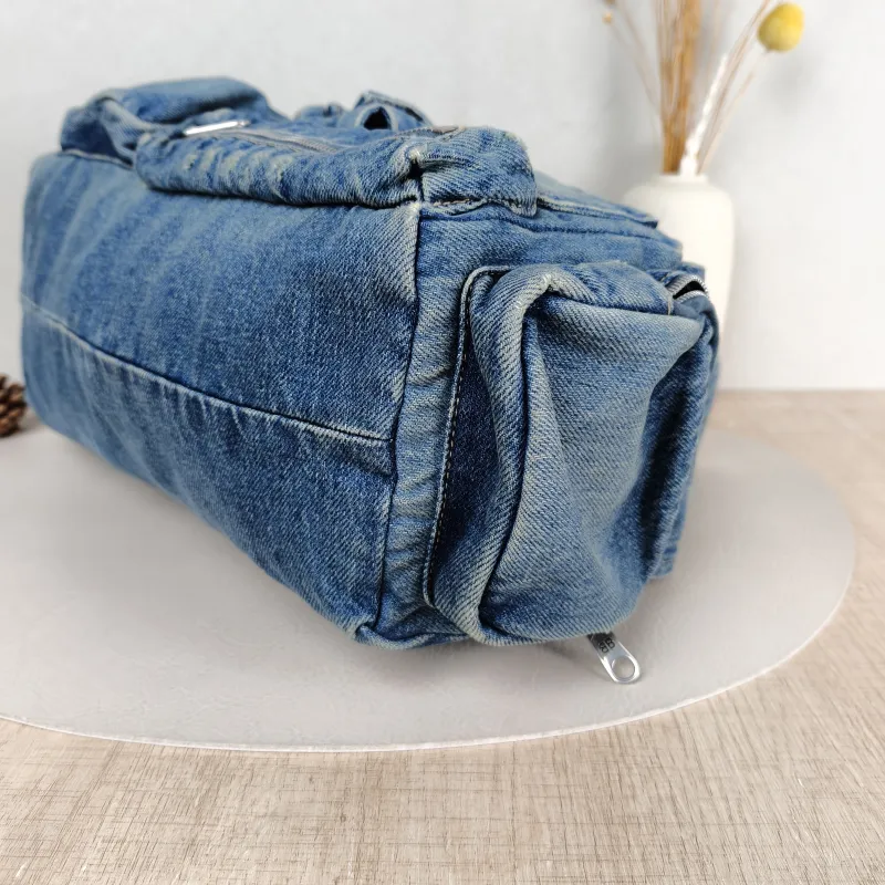 BALENCIAGA Shoulder Bag Superbusy Shoulder Bag Blue Small 37 × 12 × 13 cm — detail view 12 of 13