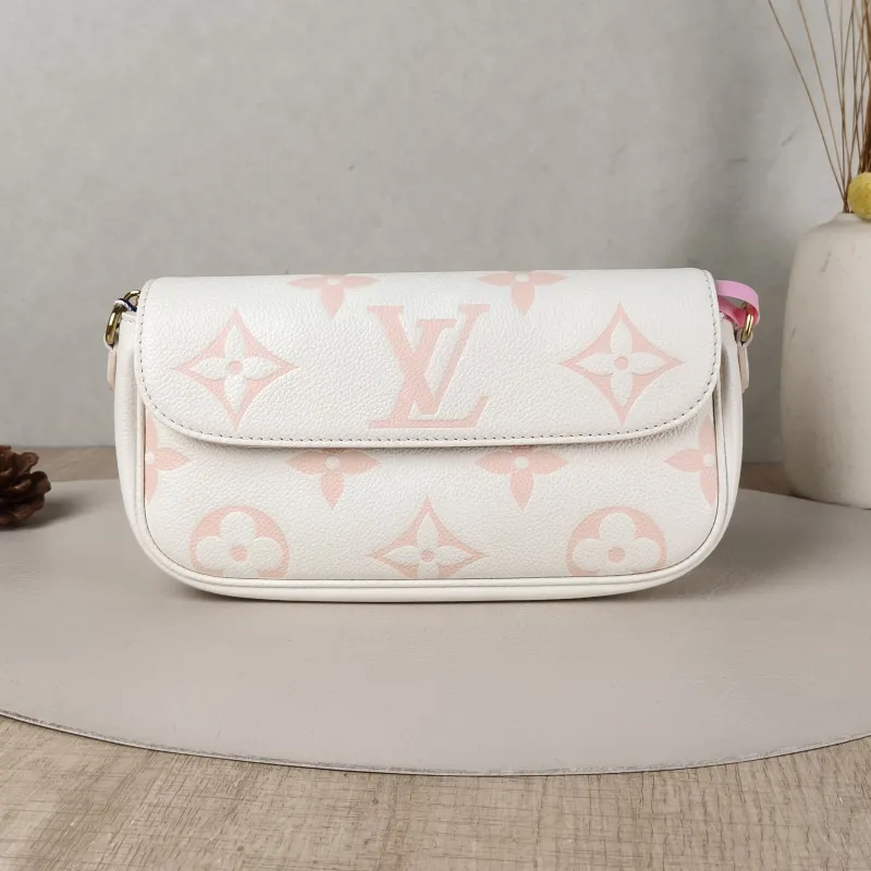 Louis Vuitton Crossbody Bag IVY White · Pink Empreinte Embossed Calfskin Monogram Small23.5 × 4.3 × 12 cm