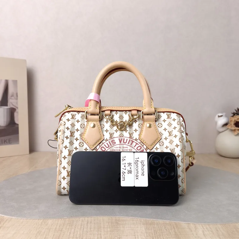 Louis Vuitton Crossbody Bag Speedy20 LV Circle Canvas One Size 20.5 × 12 × 13.5 cm — cover view 5 of 6