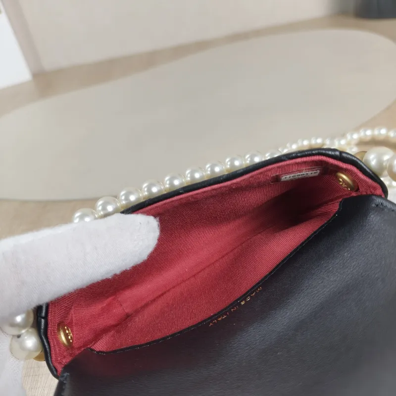 Chanel Crossbody Bag Pearl Crossbody Bag Black Calfskin One Size12 × 4 × 9 cm — detail view 2 of 11