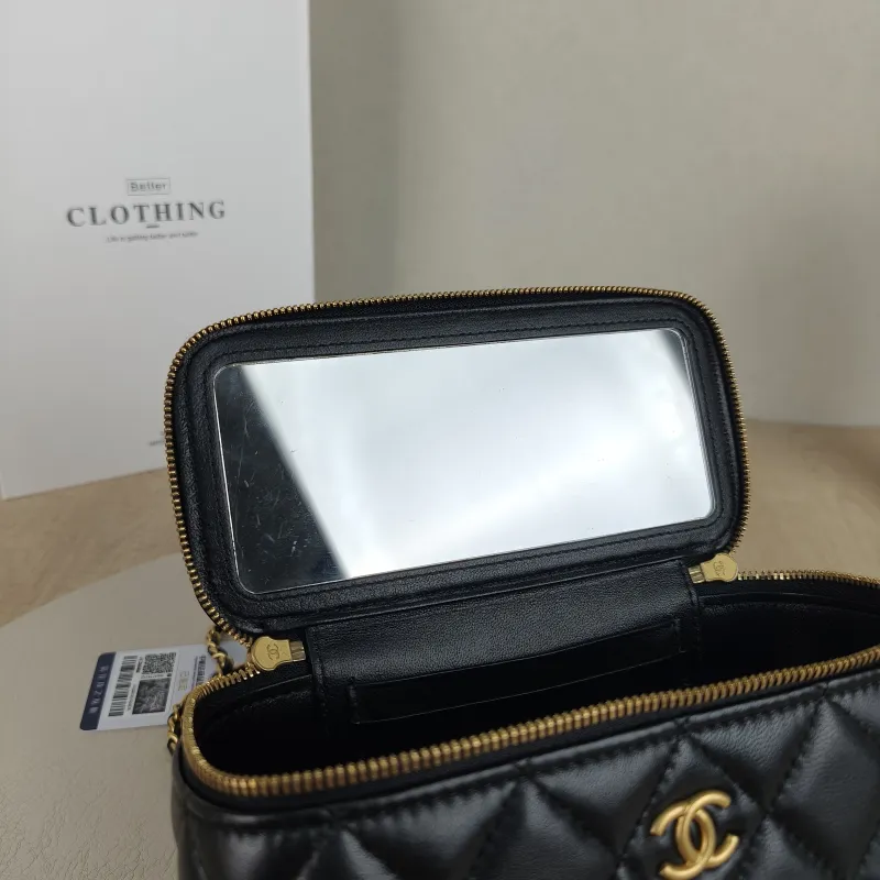 Chanel Crossbody Bag Edition Box Bag Cosmetic Bag Black Lambskin 16 × 8 × 9.5 cm — detail view 3 of 12
