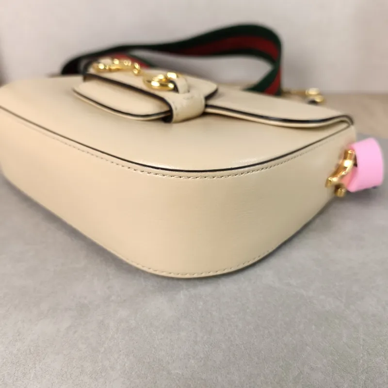 GUCCI Crossbody Bag Horsebit 1955 Horsebit Small Beige Calfskin Small 20.5 × 5 × 14.5 cm — detail view 10 of 13