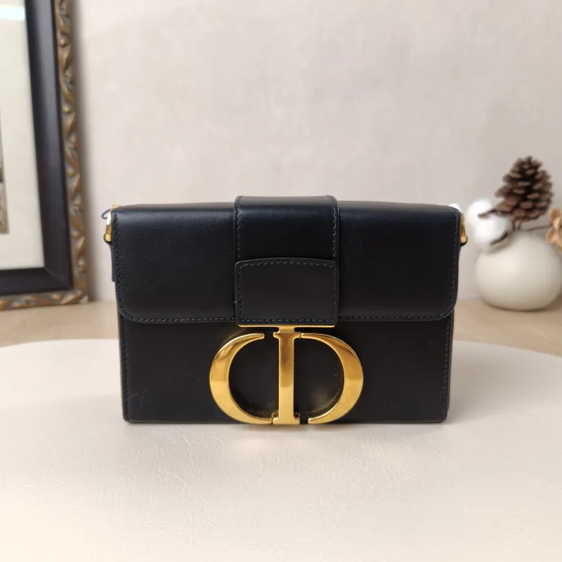 DIOR Crossbody Bag30Montaigne 30 Box Box Black Lambskinmini17.5 × 5 × 11.5 cm
