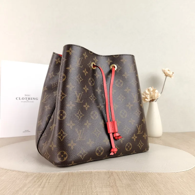 Louis Vuitton Shoulder Bag NÉONOÉ Bucket Bag PVC Medium 26 × 17.5 × 26 cm Conditioned — cover view 2 of 5