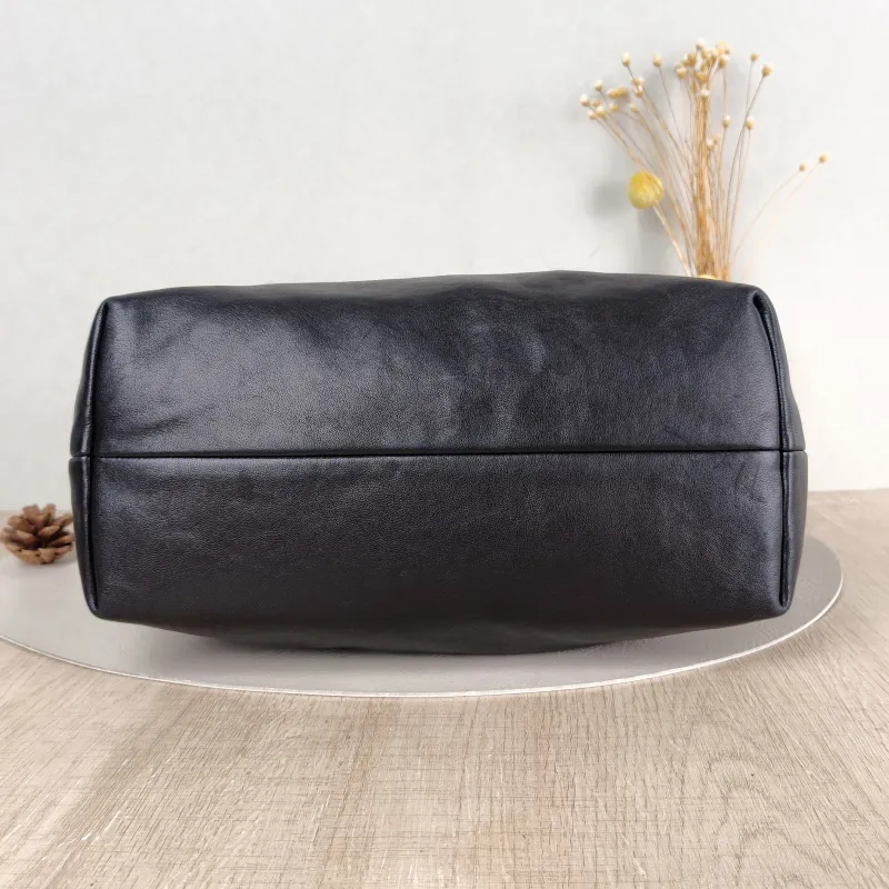 Miumiu Top Handle Bag Spirit Vanity Case Bag Cosmetic Bag Black Lambskin Medium 28 × 13 × 21.5 cm — cover view 5 of 5
