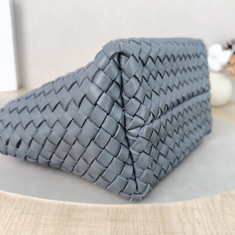 Bottega Veneta Shoulder Bag Shoulder Bag Grey Lambskin One Size 18 × 12 × 15 cm — detail view 12 of 12