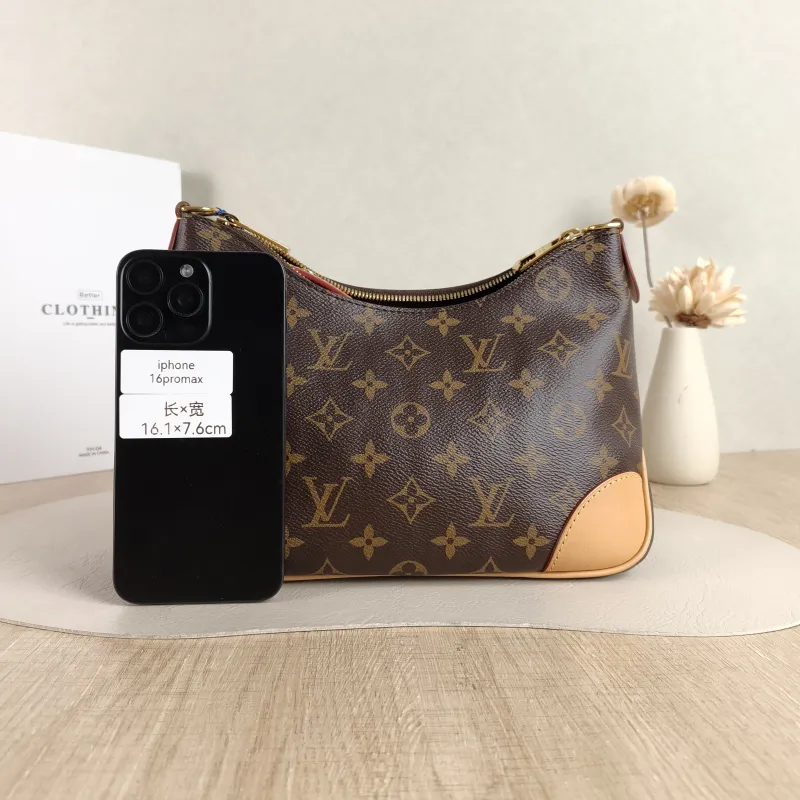 Louis Vuitton Crossbody Bag Boulogne PVC Small 26 × 9.5 × 16 cm — cover view 4 of 5
