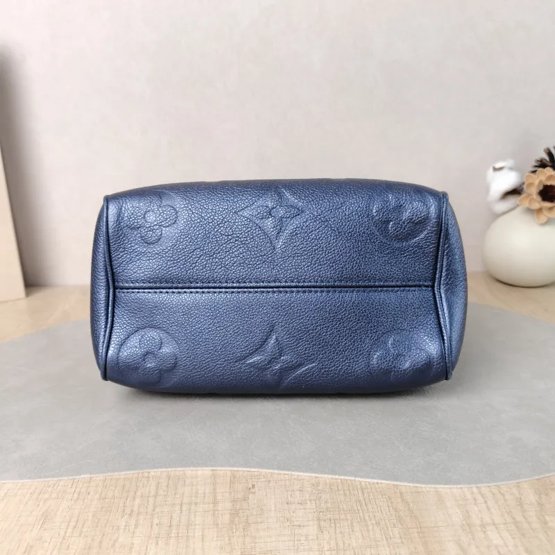 Louis Vuitton Crossbody Bag Speedy20 Empreinte Embossed Calfskin Small 20.5 × 12 × 13.5 cm — cover view 5 of 6