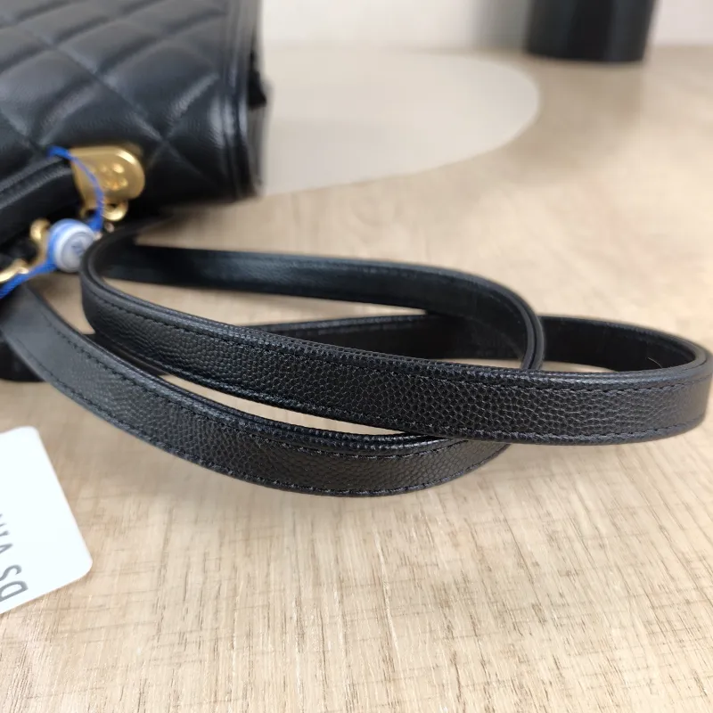 Chanel Backpack Backpack Black Grained Calfskin One Size 22 × 7 × 19.5 cm — detail view 9 of 14