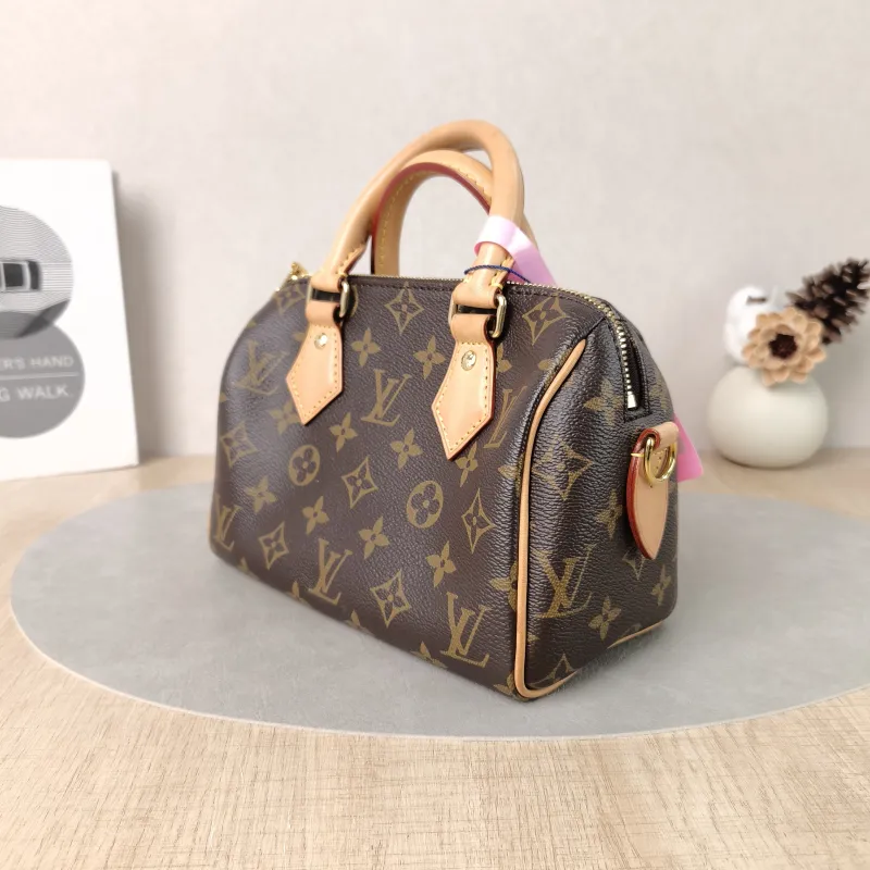 Louis Vuitton Crossbody Bag Speedy20 Shoulder Strap PVC Small20.5 × 12 × 13.5 cm — cover view 3 of 6