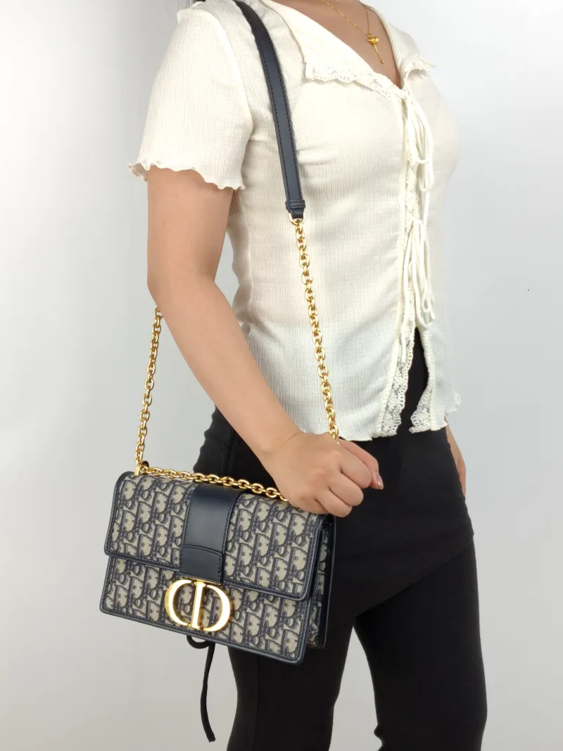DIOR Crossbody Bag 30Montaigne 30 Edition Canvas Medium 25 × 9 × 16.5 cm — on-model view 3 of 3