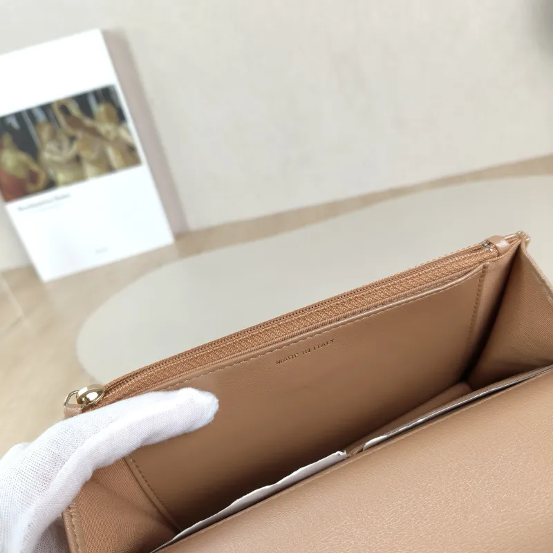 Chanel Crossbody Bag19Bag WOC Taupe SL ambskinmini19.2 × 3.5 × 12.3 cm — detail view 9 of 12