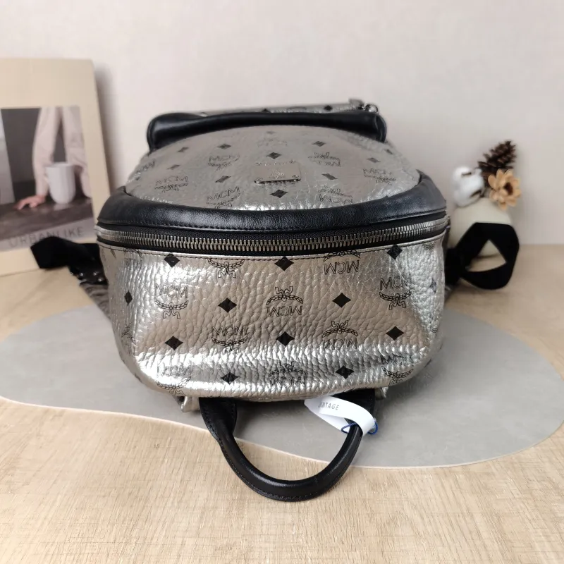 MCM Backpack Backpack Silver Canvas 32.5 × 15 × 39 cm — detail view 4 of 11