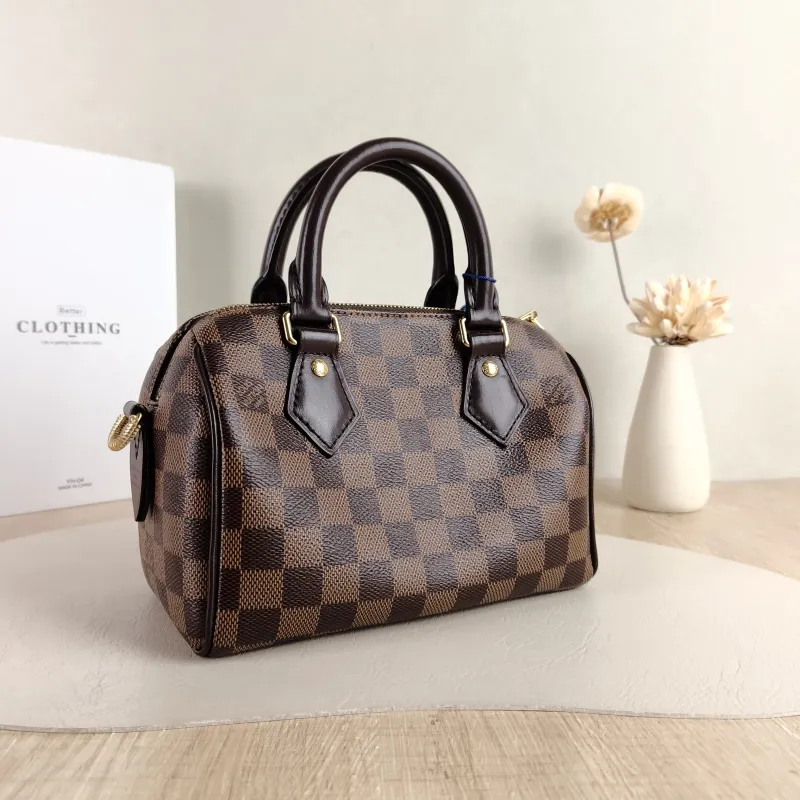 Louis Vuitton Crossbody Bag Speedy20 Shoulder Strap PVC Small 20.5 × 12 × 13.5 cm — cover view 3 of 6
