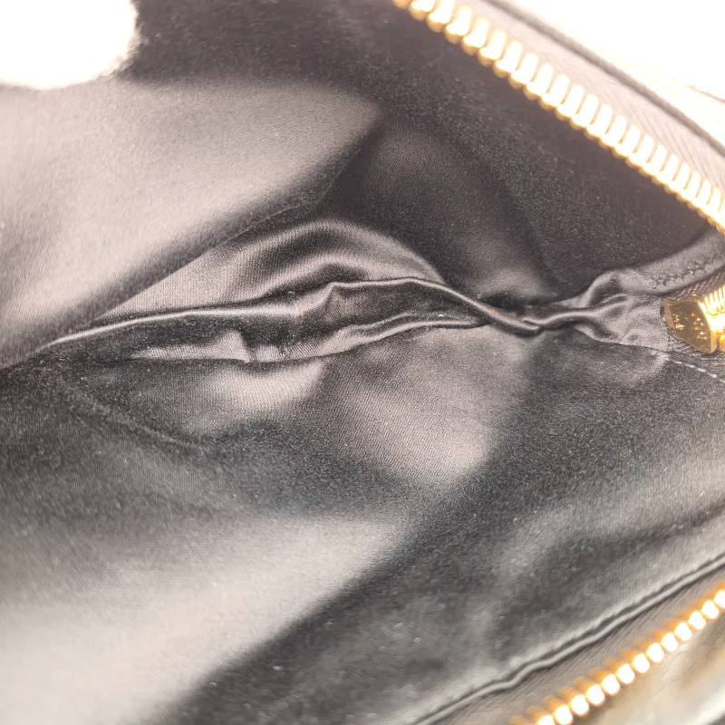 Miumiu Top Handle Bag Pocket Top Handle Bag Black Lambskin 32 × 12 × 13 cm — detail view 12 of 15
