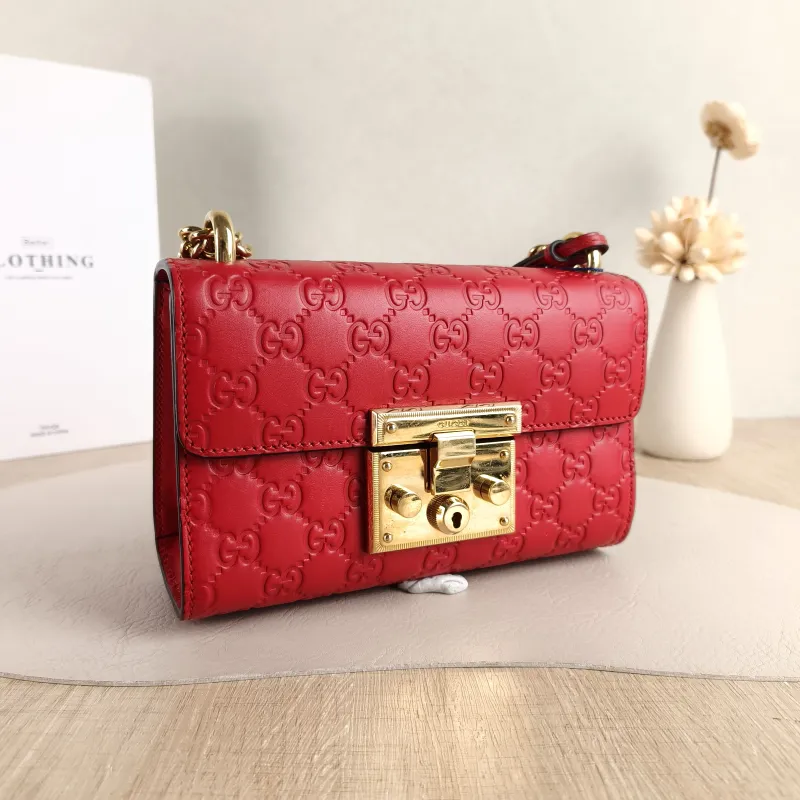 GUCCI Crossbody Bag Padlock Red Calfskin Small 20.5 × 7.5 × 13 cm — cover view 2 of 5