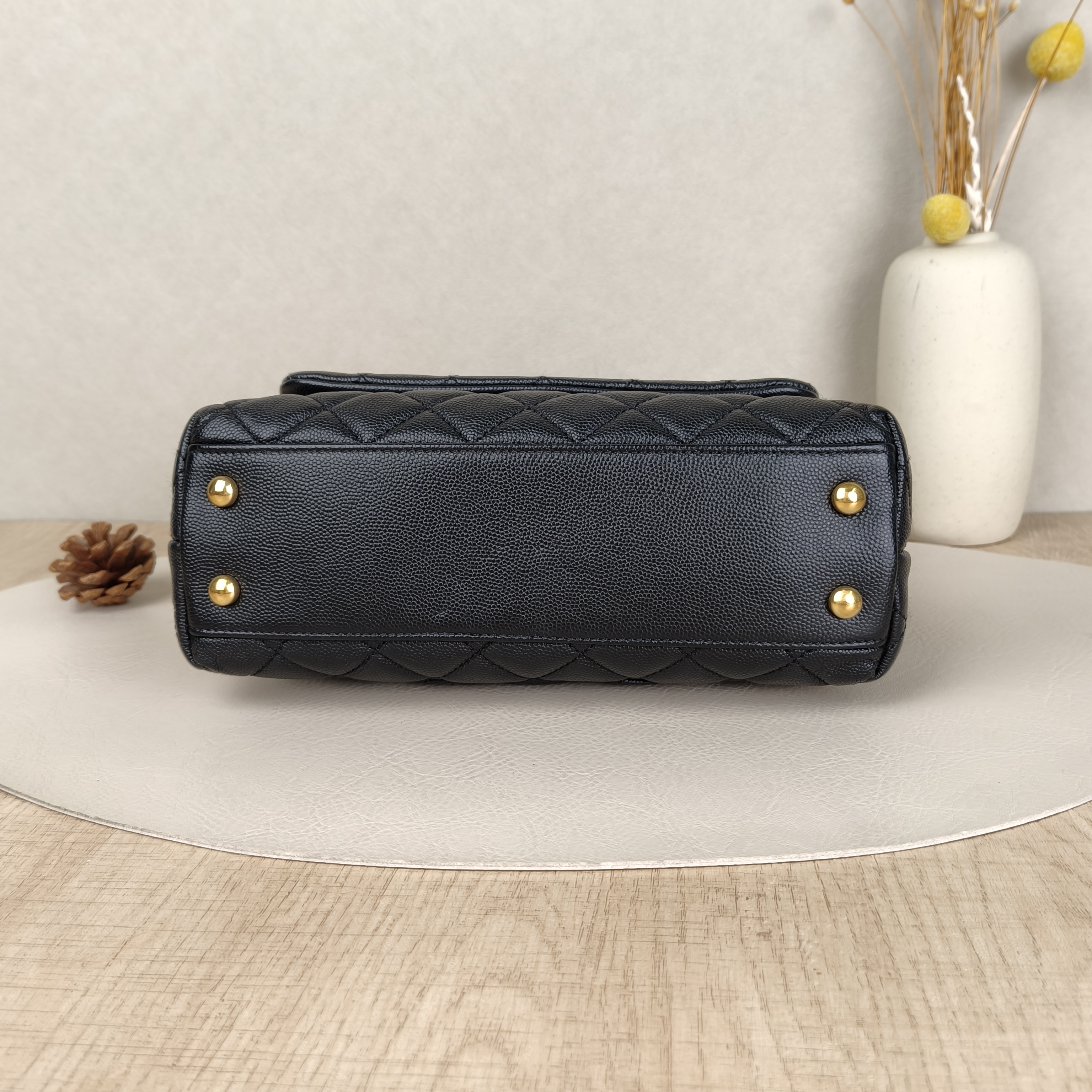 Chanel Top Handle Bag Coco HandleBlack Grained Calfskin Small24 × 10 × 14 cm — cover view 5 of 9