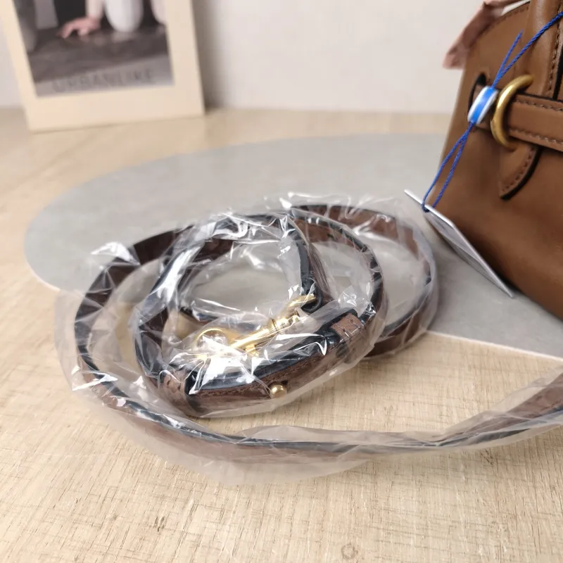 Miumiu Top Handle Bag Aventure Top Handle Bag SL ambskin Mini 21 × 8 × 13.2 cm — detail view 9 of 12