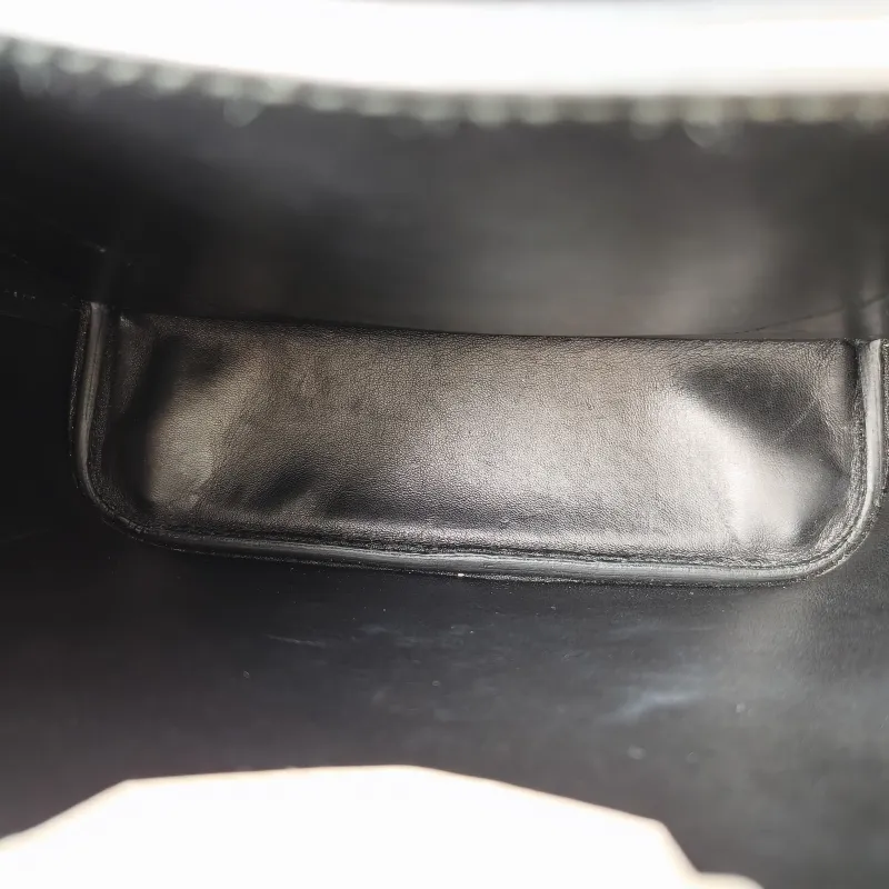 PRADA Shoulder Bag Panier White Calfskin One Size22 × 13 × 23 cm — detail view 2 of 13