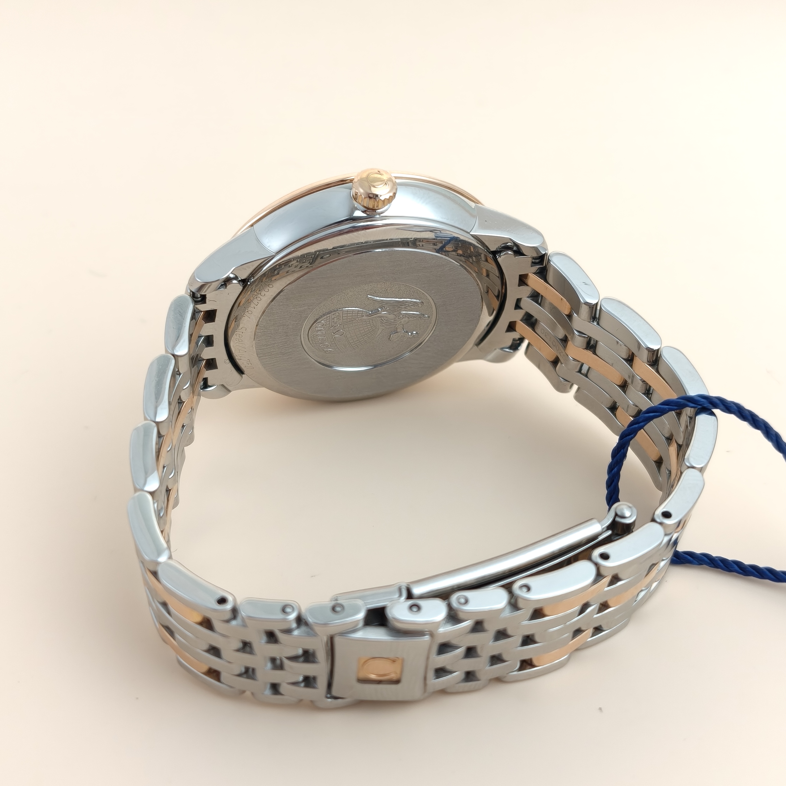 OMEGA Watch Collection Watch White One Size33 โ cover view 5 of 6